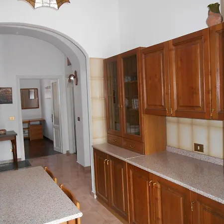 Lucas Apartment *